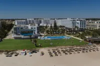 Iberostar Selection Kantaoui Bay Hoteles cerca de Shopping Center Ali Baba