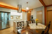 신안 무지개한옥펜션 신안군 호텔