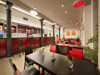 EA Business Hotel Jihlava - breakfast