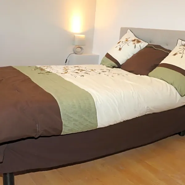 Hotel Misa - Housity