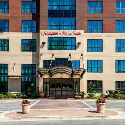 Hampton Inn & Suites National Harbor/Alexandria Area Hotel Exterior