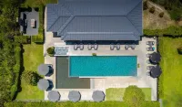 Hilton Lake Taupo - Pools