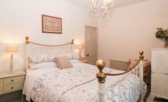 Chandler House - Housity