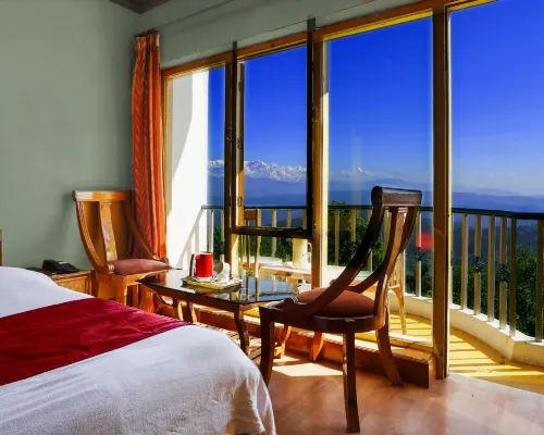 Swaasha Vista Hotels in Kausani