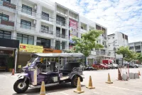 Westo Inn Sriracha Hotels in Si Racha