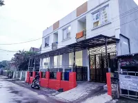 Agnes Residence Near Blok M Mitra RedDoorz