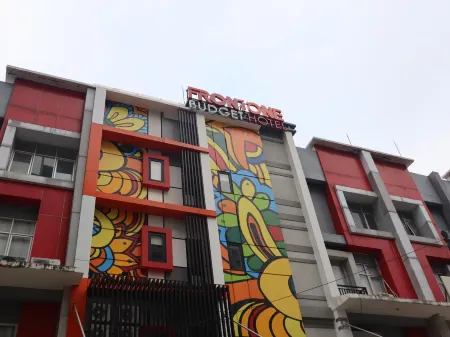 Front One Budget Hotel Bekasi