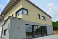 Weingut Bugner Meizelhof Hotels in Köngernheim