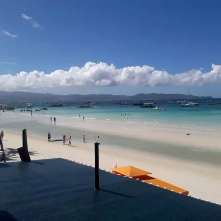 Diamond Water Edge Resort