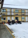 The Trail Inn - Grantsburg, WI - 703 WI-70 - โมเทล