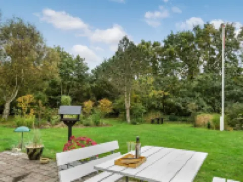 "Arnelung" - 1.9km from the Sea