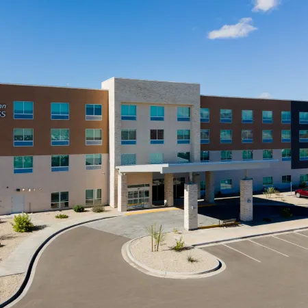 Holiday Inn Express & Suites BULLHEAD CITY by IHG