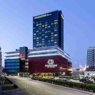 明斯克希爾頓逸林飯店 Hotel Exterior