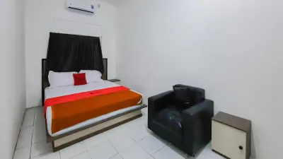 RedDoorz Near Universitas Palangkaraya 3