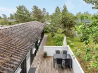 "Jaskirt" - 125m from the Sea