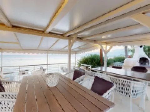 埃克羅特爾雅典娜別墅 希斯尼亞酒店