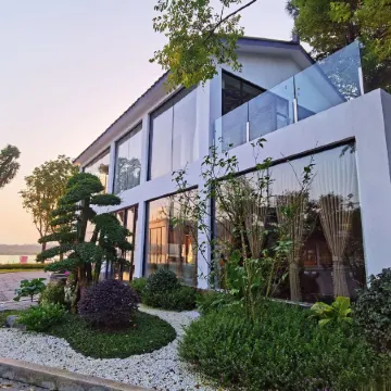 Yueyang Bamboo Mountain Residence
