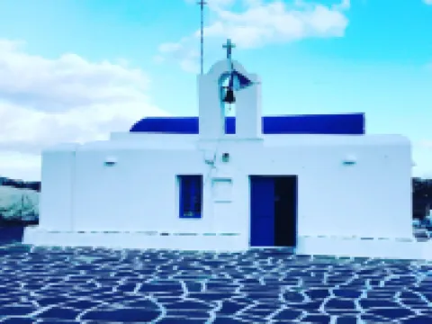 Leonardos Apartments Hotels in Naoussa