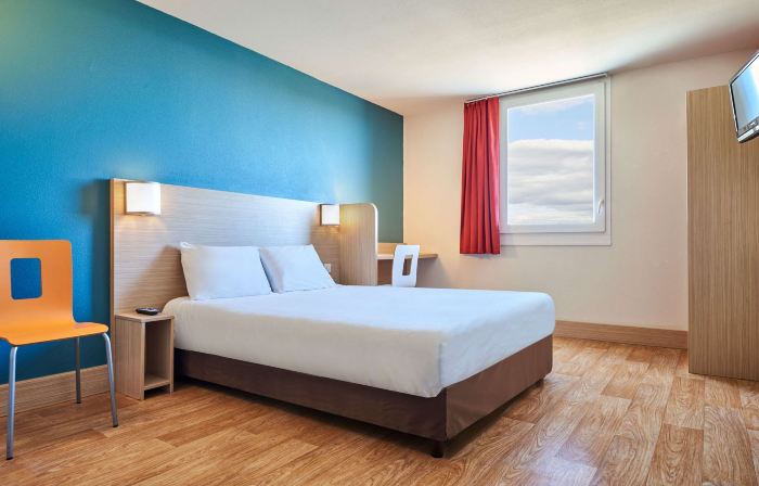 Kyriad Direct Mont de Marsan - St Avit