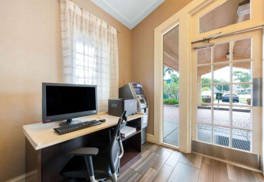 마이애미 공항 셔틀 버스 이미지