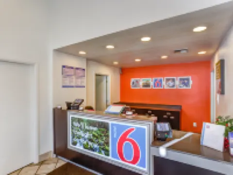 Motel 6 Portland, or - Tigard West Hoteles en Tualatin