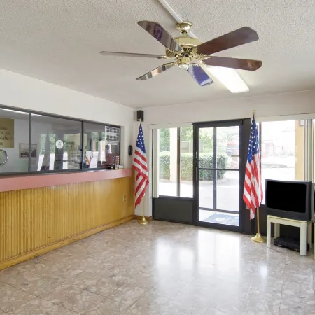 Americas Best Value Inn - Decatur