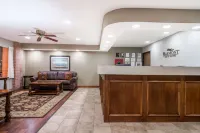 Baymont by Wyndham Marshfield Hotels in Marshfield