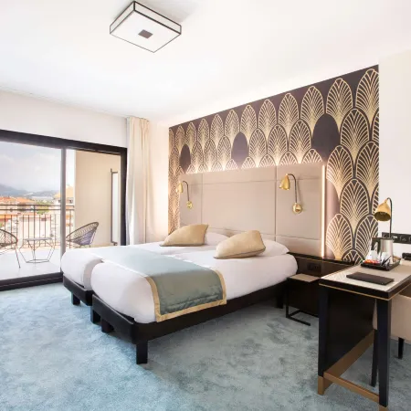 Best Western Hotel Journel Saint-Laurent-Du-Var Aéroport Отели рядом с достопримечательностью «Стадион Шарля-Эрманна»