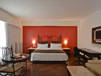 Holiday Inn & Suites GUADALAJARA CENTRO HISTORICO by IHG Hotels near Central Bus Station