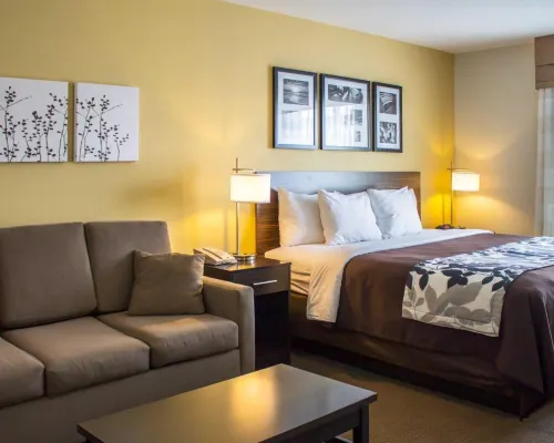 Sleep Inn & Suites Moundsville - Wheeling Hotels in Moundsville
