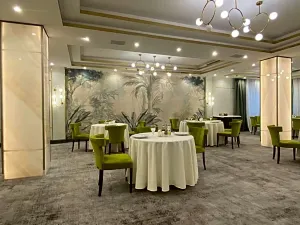 扎勒烏葛利夫飯店