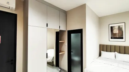 Apartemen 500 m² dengan 1 kamar tidur dan 1 kamar mandi pribadi di Mampang