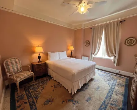 バークレー シティ クラブ バークレーのホテル