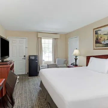 Baymont by Wyndham Sanford