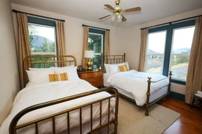The Lyle Hotel فنادق في Lyle