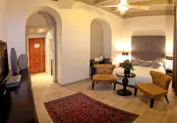 Notre Dame Center Hotels in Yelusaleng