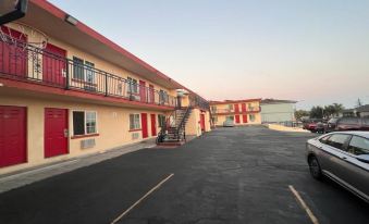 Premier Inn & Suites -Listing Partner