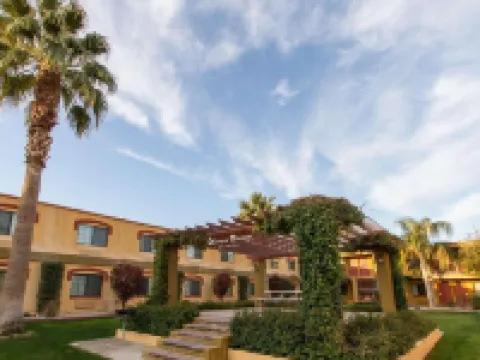 ควอลิตี้ อินน์แอนด์สวีทส์ กู้ดเยียร์ - ฟีนิกซ์เวสต์ โรงแรมในกู้ดเยียร์