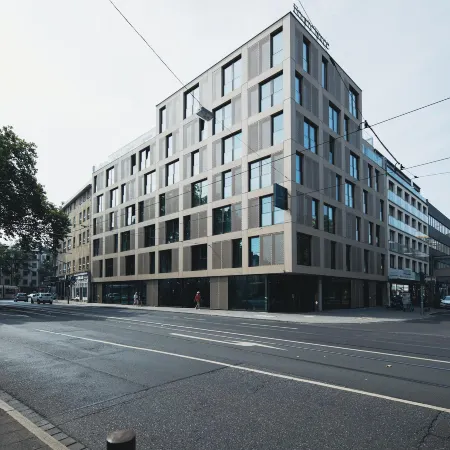 Fourty Three Luxury Serviced Apartments Отели рядом с достопримечательностью «Штадтмитте»