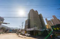 Jeongseon Land Hotel