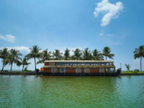 Casino Houseboats Các khách sạn ở Alappuzha
