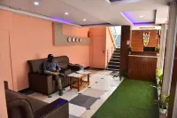 Hotel Grand Meridian Hotels in Meenakunte