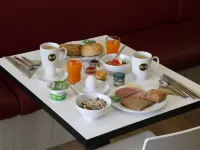 B&B HOTEL Berlin Genshagen-Süd - Desayuno