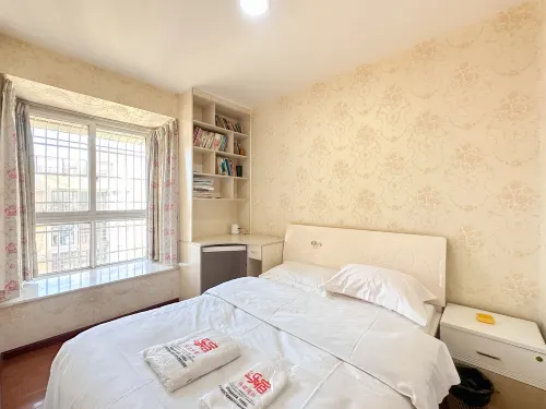 Xinxin2 Apartment (Hangtian Avenue Section One)