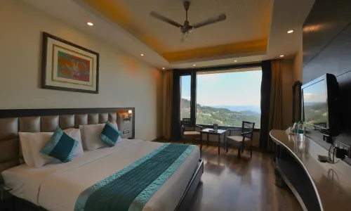 The Cedar Grand Hotel and Spa