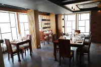 Regenta Inn Morbi Các khách sạn ở Morbi