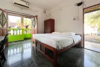 SPACELAND Mandrem Hotels near Kiteguru Kitesurf School
