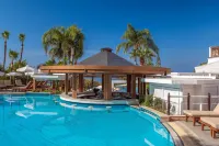 Mediterranean Beach Hotel - ที่มีสระว่ายน้ำ