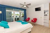 Apartamentos Panorama Adults Only - Parvekkeita