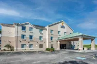 Comfort Inn & Suites Dayton Northwest - Englewood Hotels in Englewood